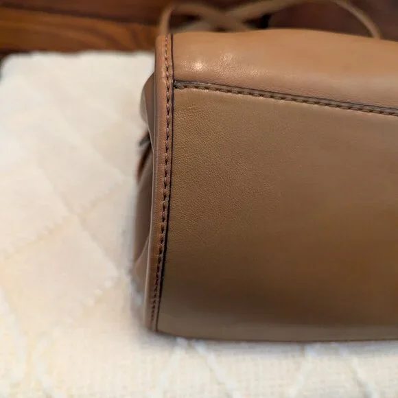 Coach #32221 Madison Carlye Tan Smooth Leather Shoulder Purse Bag - Picture 14 of 16